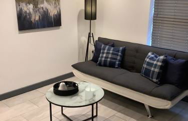 Modern 2 Bed Apartment in Bicester Town Centre - Foto 1