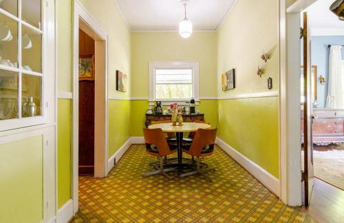 City Cottage on Main Street In North GA - Foto 37