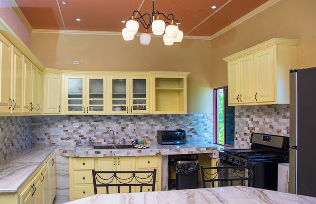 Beach-Pool-Sun-family-6 bedroom getaway - Foto 31