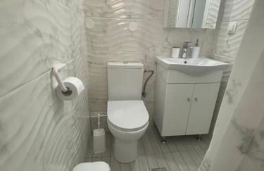 Sapphire Apartment , Beachfront Family Apartment for 4 with Private Garden, 1-Minute Walk to the Beach - Foto 19