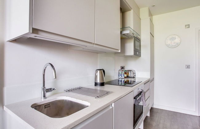 Urban Apartment in South East for 2 near Canary Karaoke - Foto 7