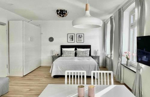 Siegburg- City helles Apartment mit Charme ICE Bhf - Foto 1