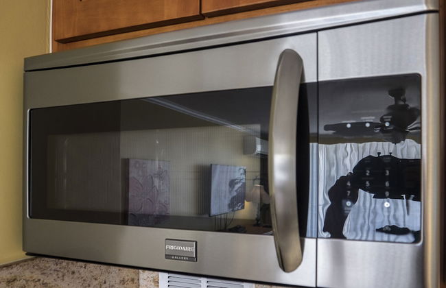 Tropical Studios at Marine Surf Waikiki - Photo 31