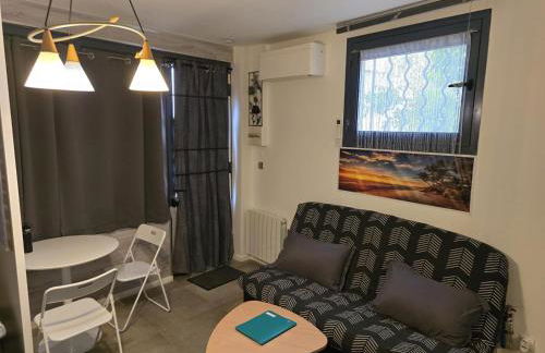 Studio tout équipé et chaleureux en rez de chaussée, parfait pour explorer Montpellier - Foto 4
