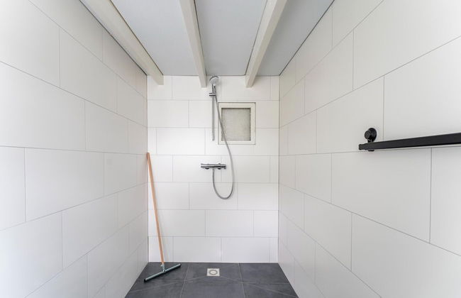 Comfortable Holiday Home in Voorst in a Tranquil Location - Photo 50