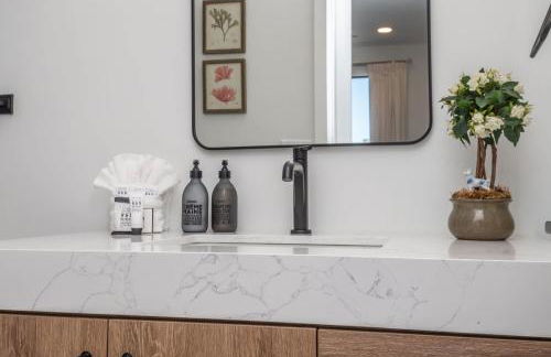 Ocean View Roof Deck - Walk to the Beach & Pier - Foto 43