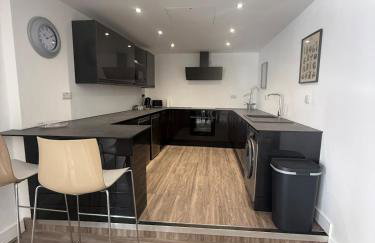 Stylish 3 bed spacious flat - Foto 27