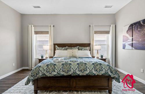 Fireside Oasis Retreat - An Irvie Home - Foto 50