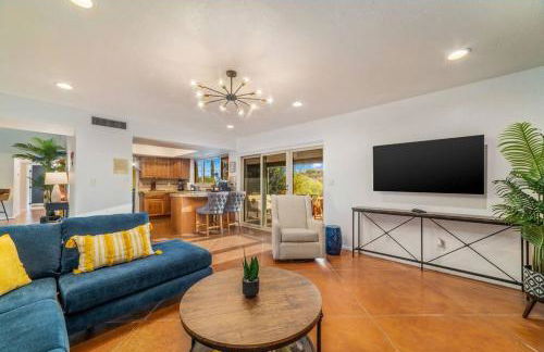 Tucasa - Private Backyard Resort - Theater - Foto 14