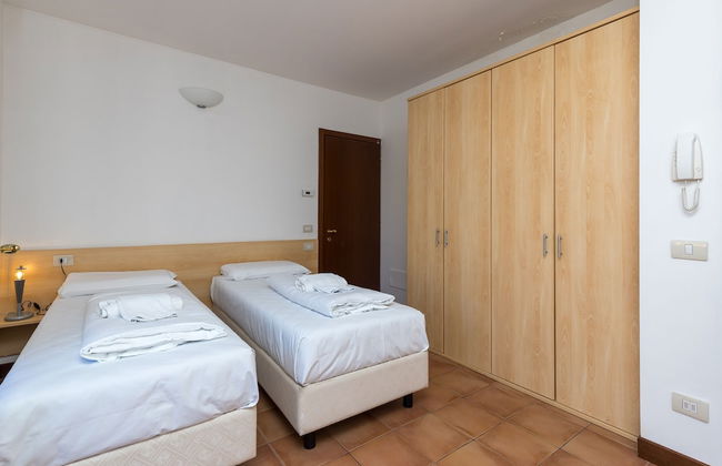 Village Apartments - Porto Letizia - Foto 18