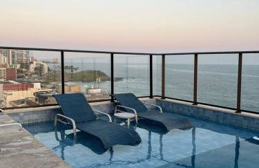 Belo Ap Vista Mar Farol da Barra vaga privativa - Foto 9