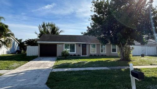 Master Bedroom w Pvt Bath in shared home - Foto 4