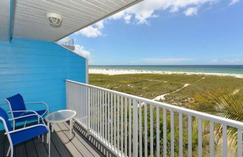 On the Beach, Walk to Village, Watch the Sunsets from Balcony - Foto 4