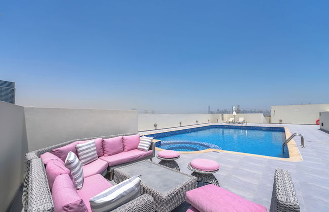 Marco Polo - Spacious Studio Lush View - Photo 31