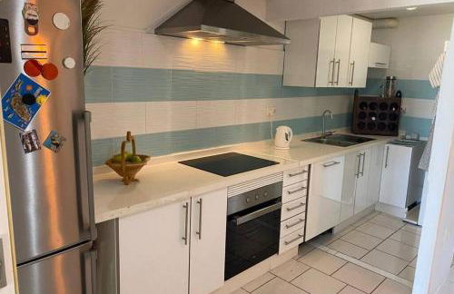 Old King's beach house - Photo 40