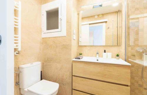 BEACHFRONT APARTMENT Castelldefels - Photo 20