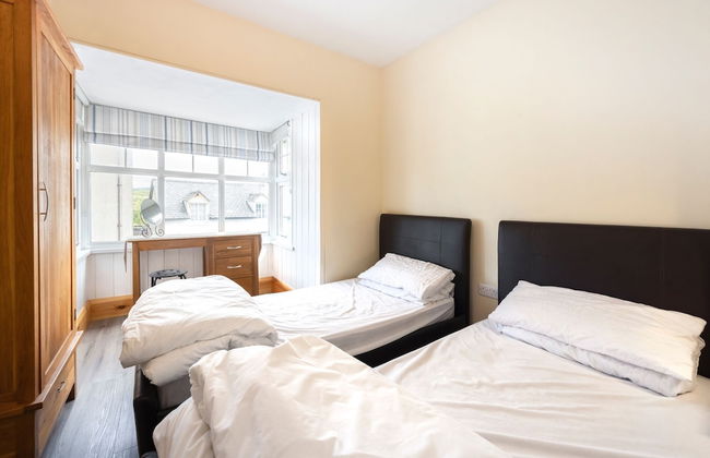 Beach Side House in Beautiful Borth - Photo 5