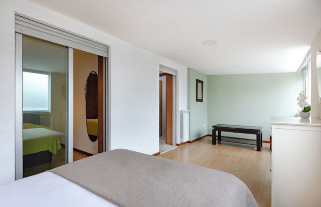 Espinho Retreat with Balcony - Foto 6