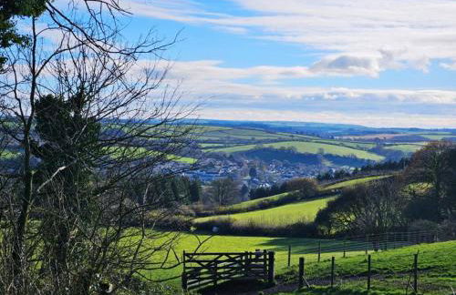 The Shire House - Photo 47