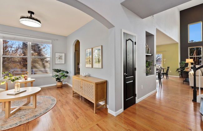 Spacious Home W/ Fun Amenities | Lake & Mtn Views - Foto 32