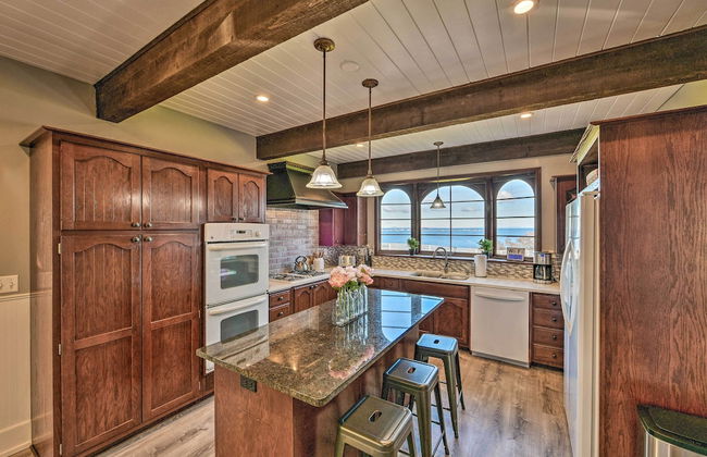 Waterfront Port Angeles Home with Harbor Views - Foto 13