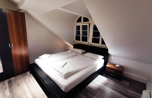 CF26 75m2 Central Quiet Duplex Apartment - Foto 1