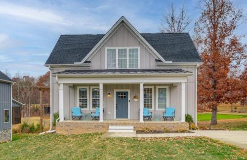 Getaway w/ Resort Perks at Smith Mountain Lake! - Foto 2