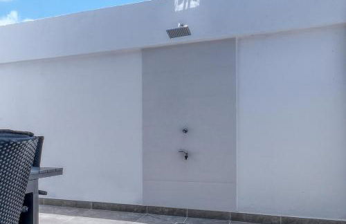 Casa Lolo y Pepe - 100M to the Beach By Lanzarote Vacation Homes - Foto 6