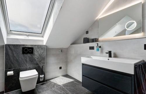 Moderne offene Dachgeschoßwohnung - Foto 16