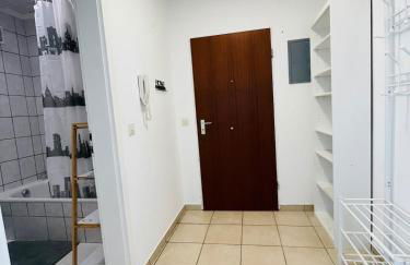 Modern & Elegant 2-Room Apartment - Foto 22