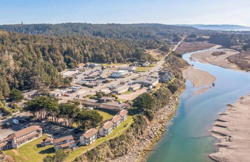NEW Redwoods & Ocean Retreat close to dining and shops - Foto 7
