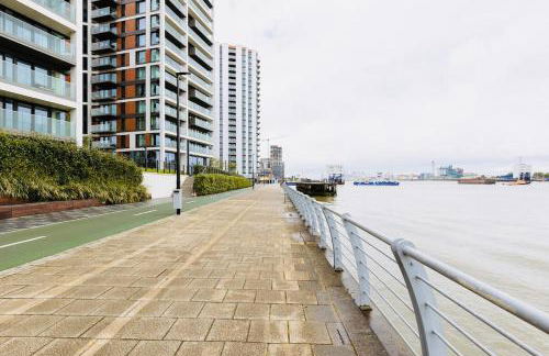 Executive Waterfront Split Penthouse - Foto 40