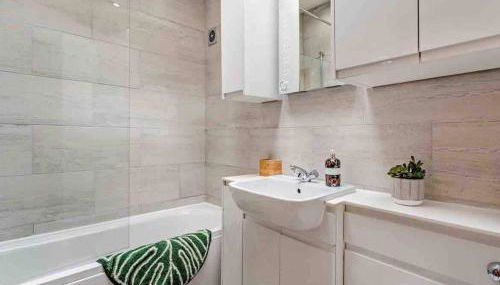 Drovers Lodge, farm retreat in rural Lanarkshire, family and pet friendly, onsite craft distillery, perfect location for exploring central Scotland - Foto 2