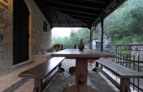 Levantes Mansion - Photo 40