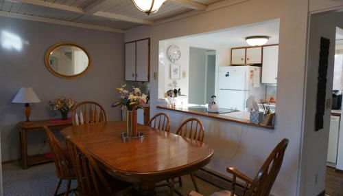 2-3 bedroom /2 bath - Photo 5