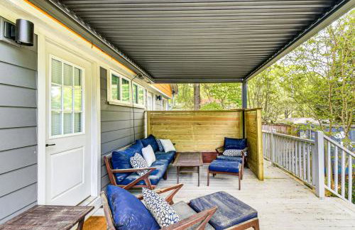 Renovated Carrboro House with Deck and Fire Pit! - Foto 25