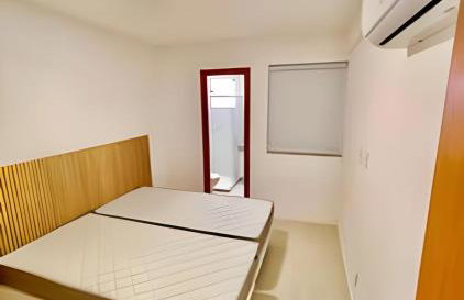 Imóvel Novo, 4 Quartos, Ar Condicionado em todos ambientes - Cond. Fechado - Guarajuba-BA - Foto 10