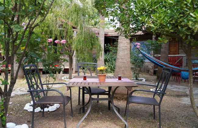 Kadir's Family House - Photo 32