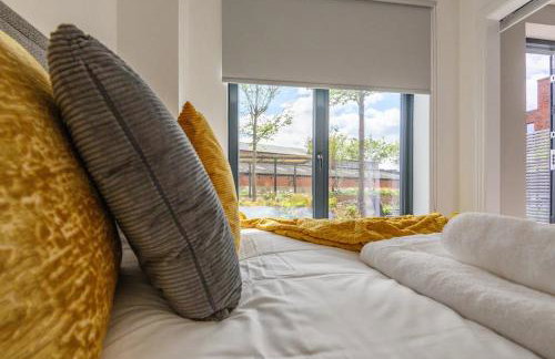 City Centre Deluxe with amazing Garden Terrace - Pass the Keys - Foto 11