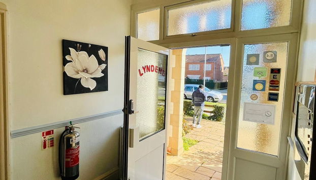 OYO Diamond Apartments Skegness - Foto 2, Vestíbulo