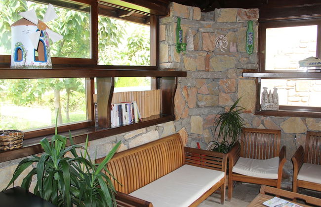 Villanaz Apart Hotel - Photo 2