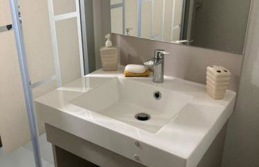 Mobil Home piscine chauffée Pont l 'Abbe - Foto 12