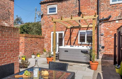 4 Bed in Skegness oc-81343 - Photo 1