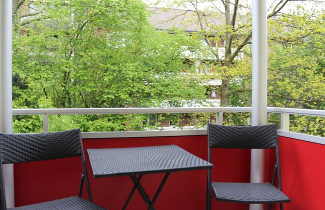 Travel Apartments - Photo 18