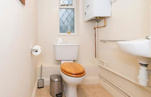 Luxurious Country House with Cinema Games Room - Pass the Keys - Photo 57