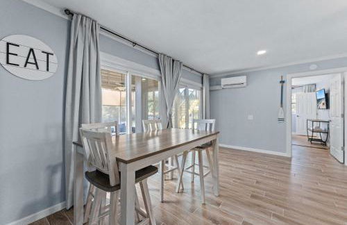 Foley Riverfront Escape Kayaks Firepit Near Beach - Photo 4