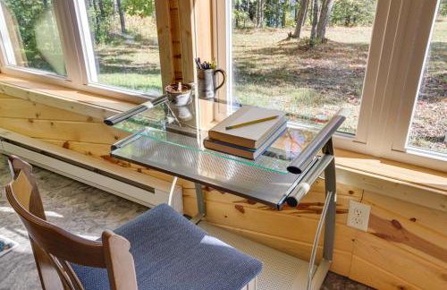 Lakefront Paradise with Private Boat Dock and Patio - Foto 7