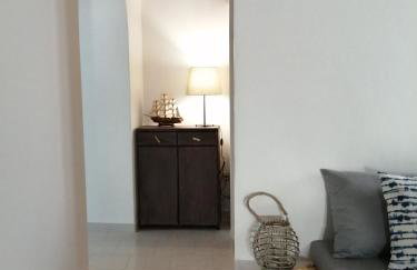Spacious Paros, Lefkes house with awesome view - Photo 2
