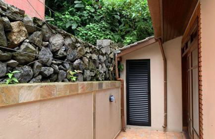 Casa de Alto Padrão em Guaecá 300m da praia - Foto 9