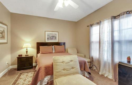 Atlanta Retreat with 2-Car Garage, Fenced Yard home - Foto 21